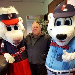 Meet your Posher, Christopher